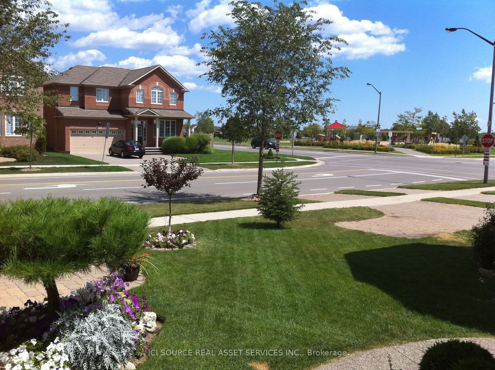 Detached House for lease at 2242 Grand Oak Trail, Oakville, West Oak Trails, L6M 4V3 - MLS: W11966786