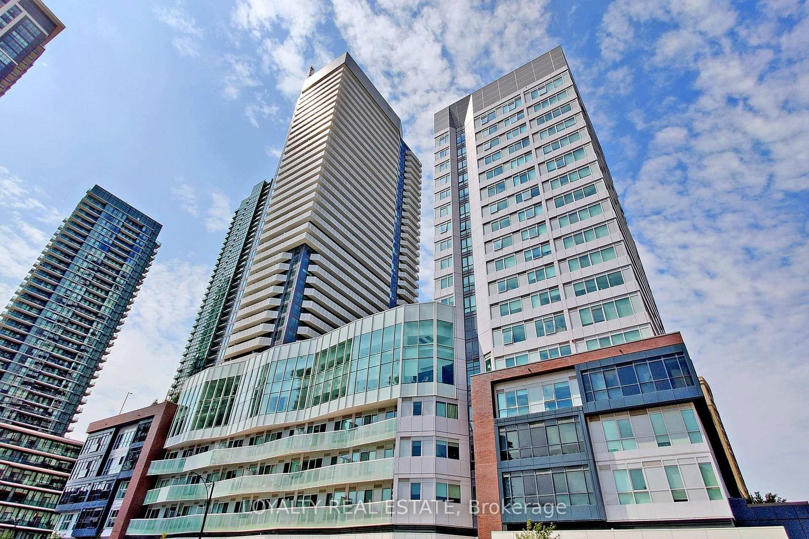 Condo leased at 417-4065 Confederation Pkwy, Mississauga, City Centre, L5B 0L4 - MLS: W11966833