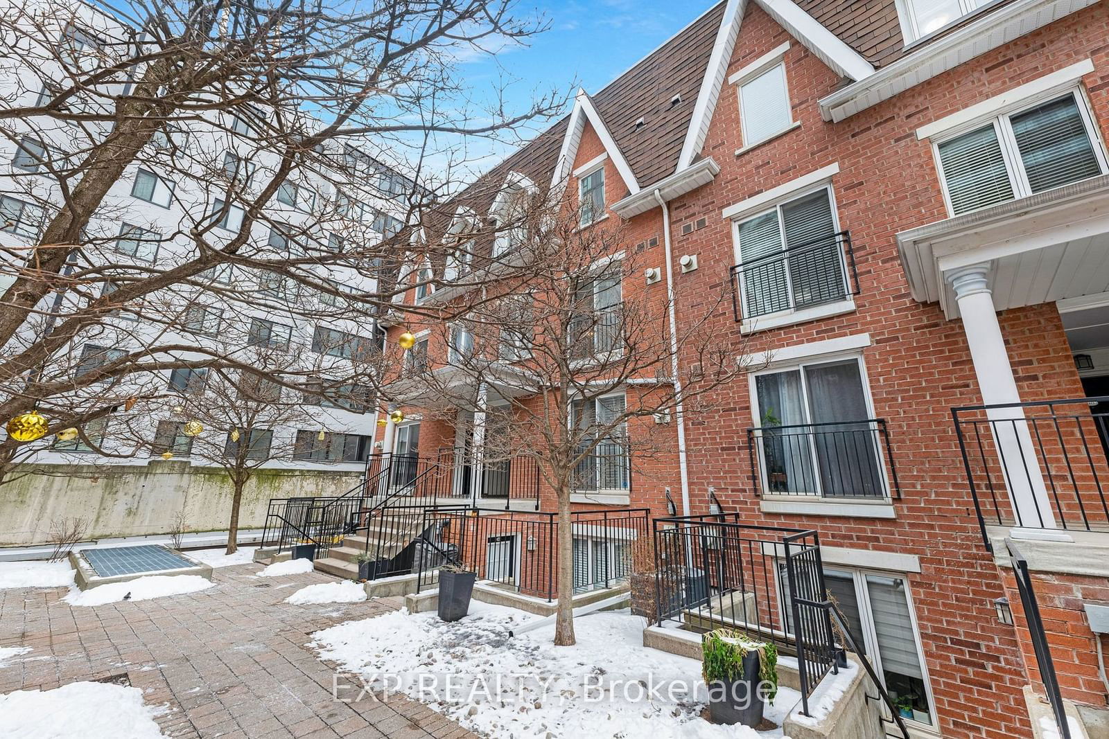 Townhouse for sale at 806-12 Laidlaw Street, Toronto, South Parkdale, M6K 1X2 - MLS: W11966927