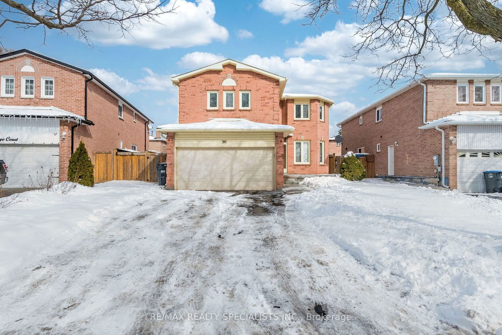 Detached House for lease at 36 Smye Court, Brampton, Northwood Park, L6X 4B2 - MLS: W11967144