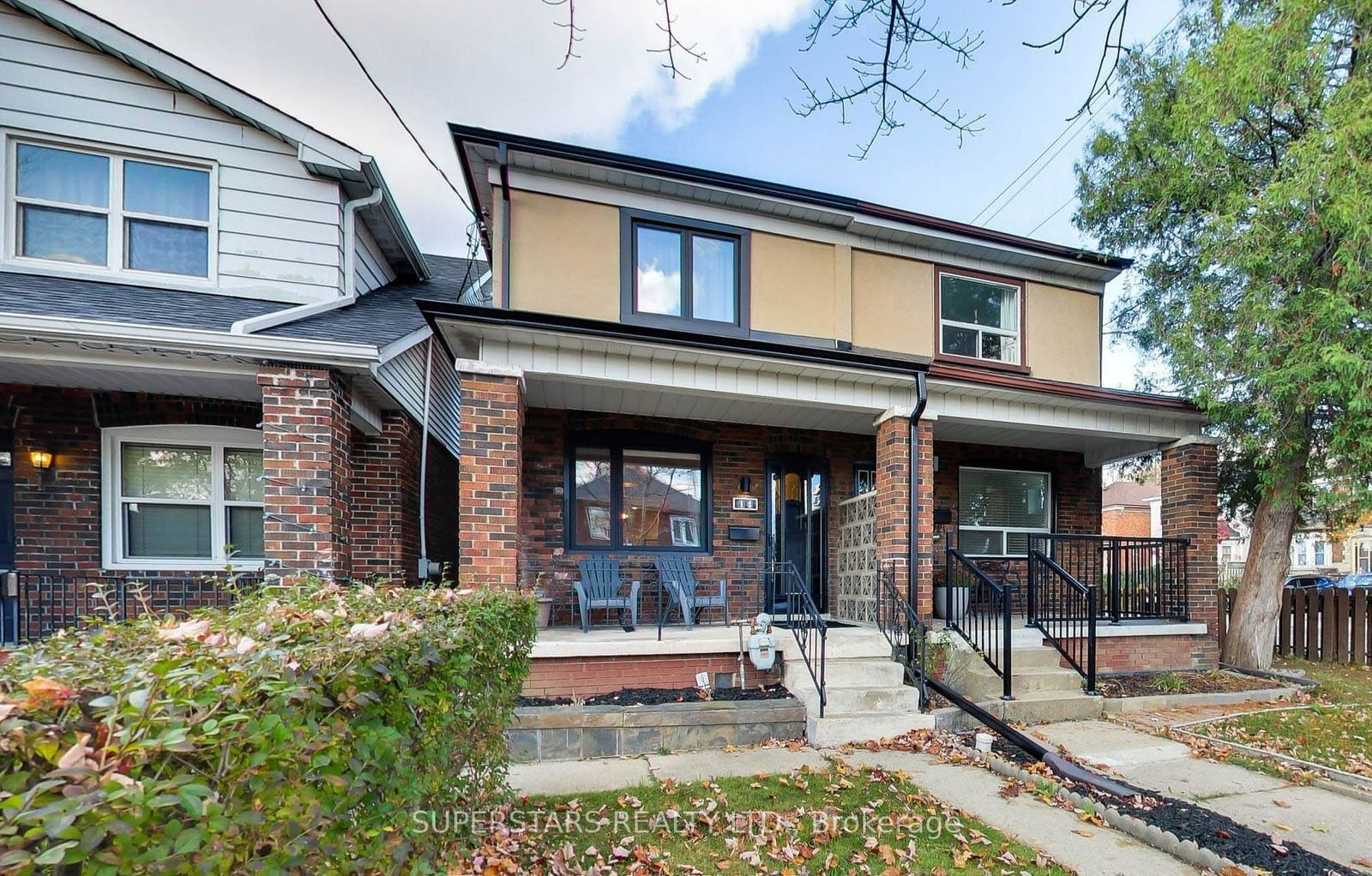 Semi-Detached House leased at 14 Livingstone Avenue, Toronto, Briar Hill-Belgravia, M6E 2L8 - MLS: W11967151