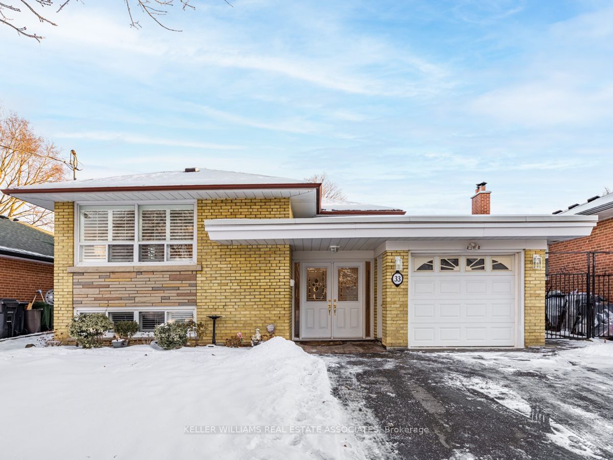 Detached House for sale at 33 Winnipeg Road, Toronto, Kingsview Village-The Westway, M9P 2E5 - MLS: W11967185