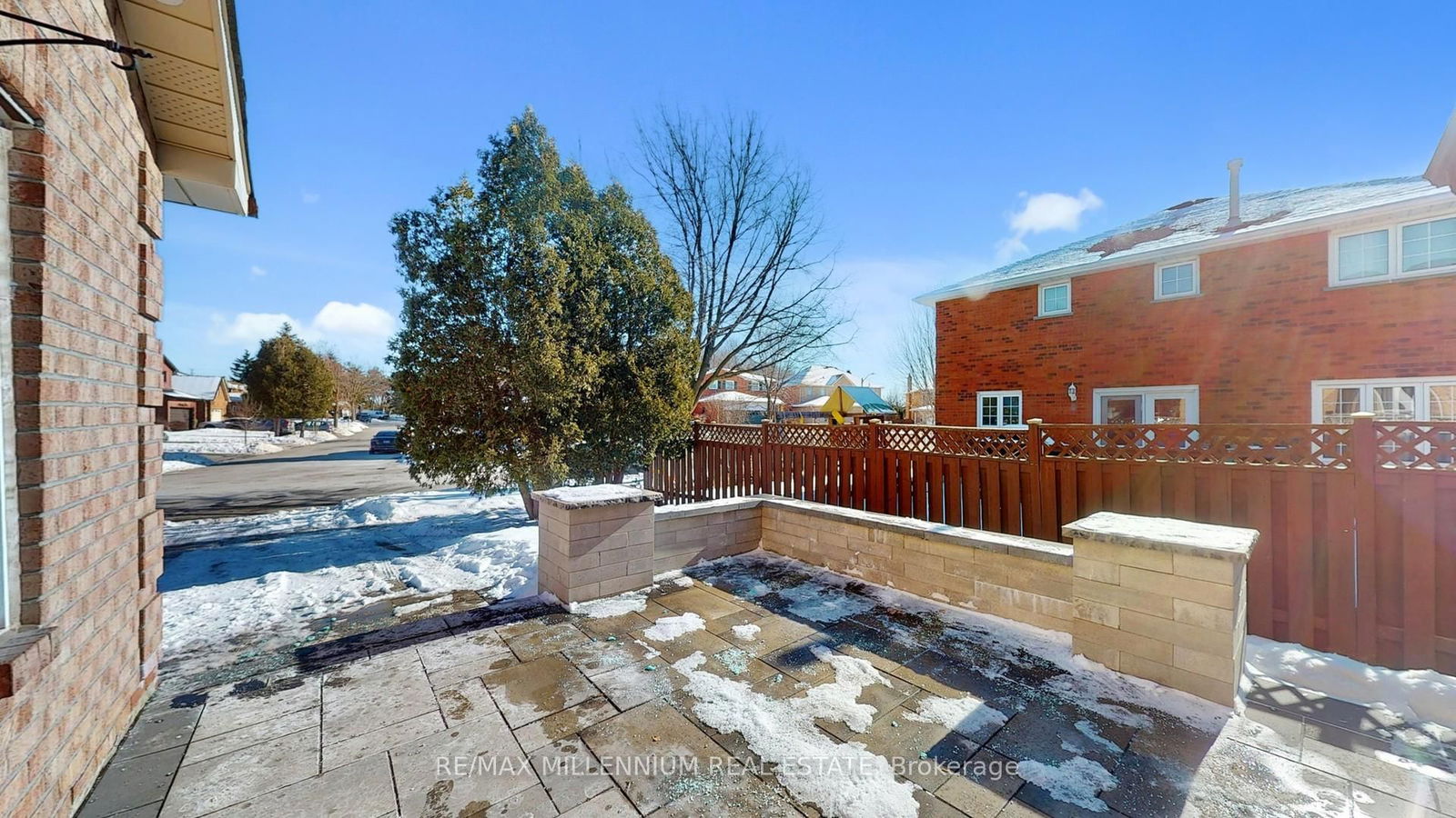 Detached House leased at 27 Dundalk Crescent, Brampton, Heart Lake West, L6Z 2V2 - MLS: W11967255