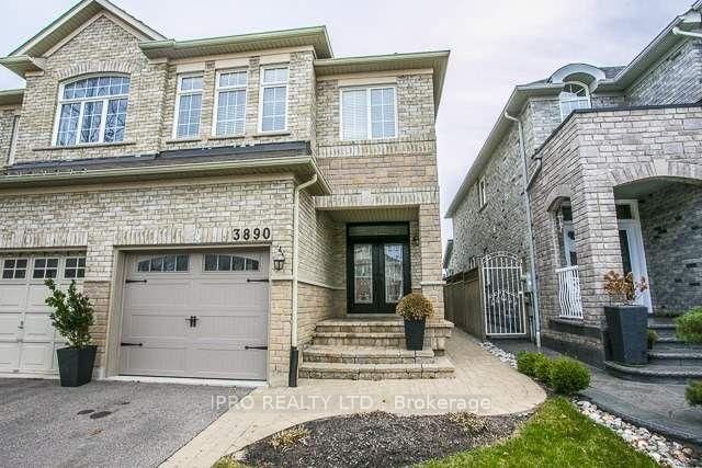 Semi-Detached House leased at 3890 Mcdowell Drive, Mississauga, Churchill Meadows, L5M 6P2 - MLS: W11967298