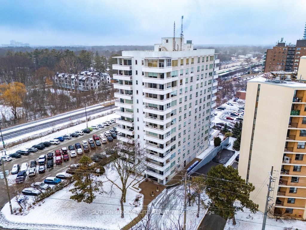 Condo for sale at 704-39 Stavebank Road, Mississauga, Port Credit, L5G 4V5 - MLS: W11967428