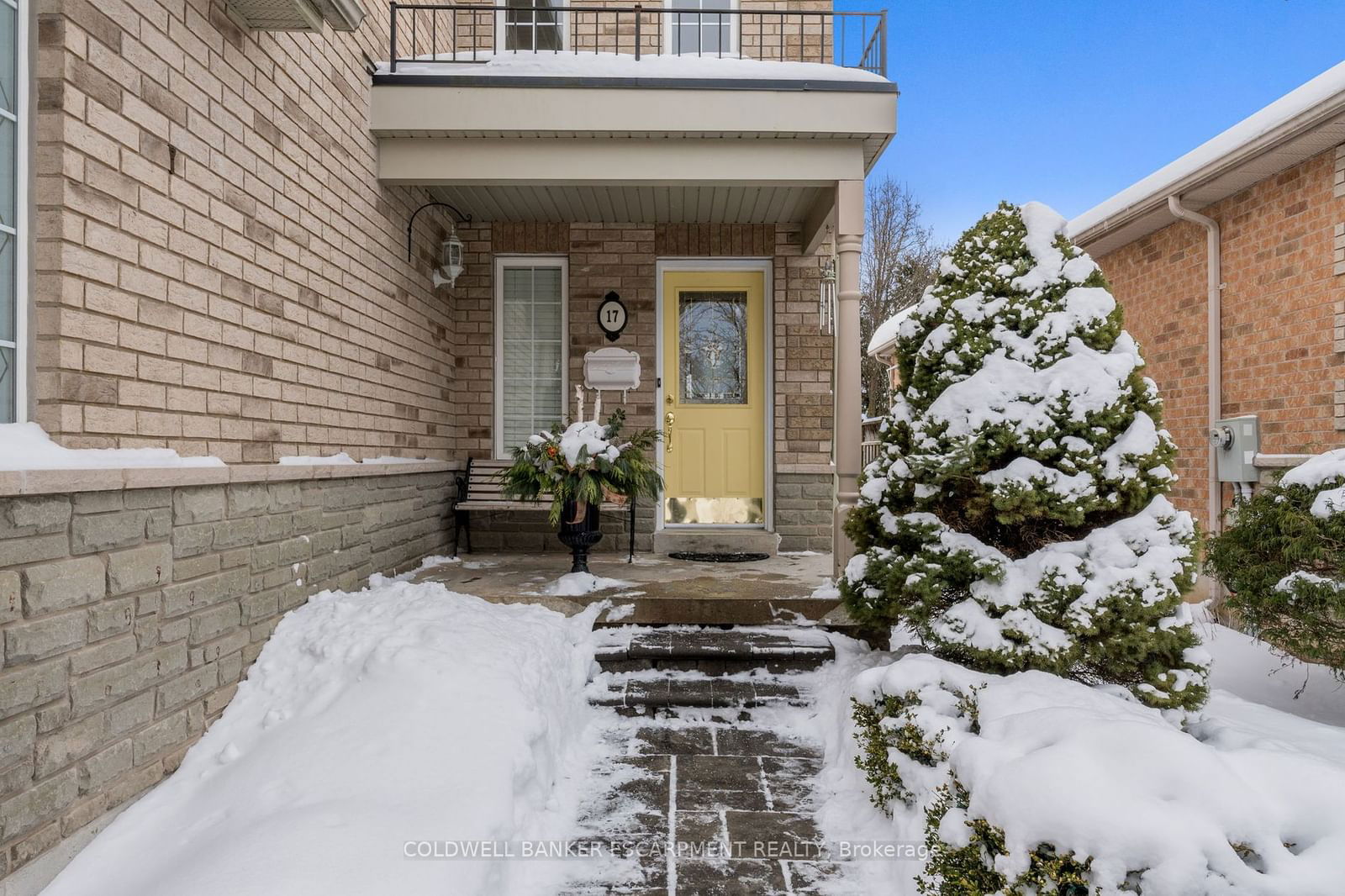 Detached House for sale at 17 Spruce Boulevard, Halton Hills, Acton, L7J 2Y3 - MLS: W11967462