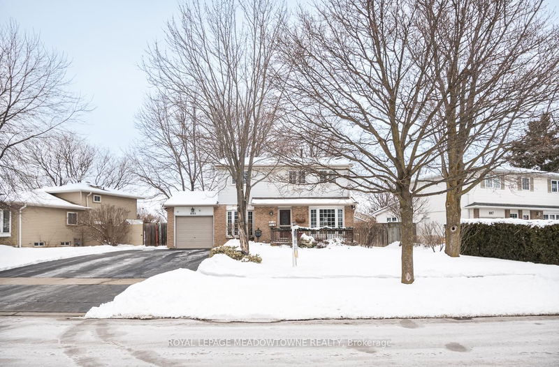 805 Cabot Tr, Milton - Dorset Park image-0-0