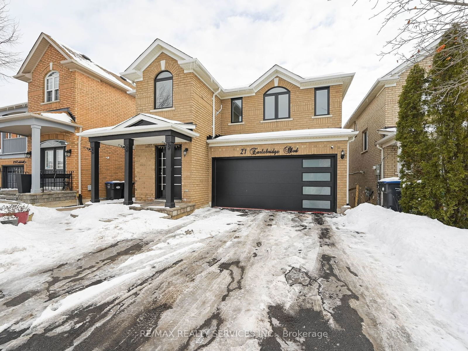 Detached House for lease at 21 Earlsbridge Boulevard, Brampton, Fletcher's Meadow, L7A 2L8 - MLS: W11967859