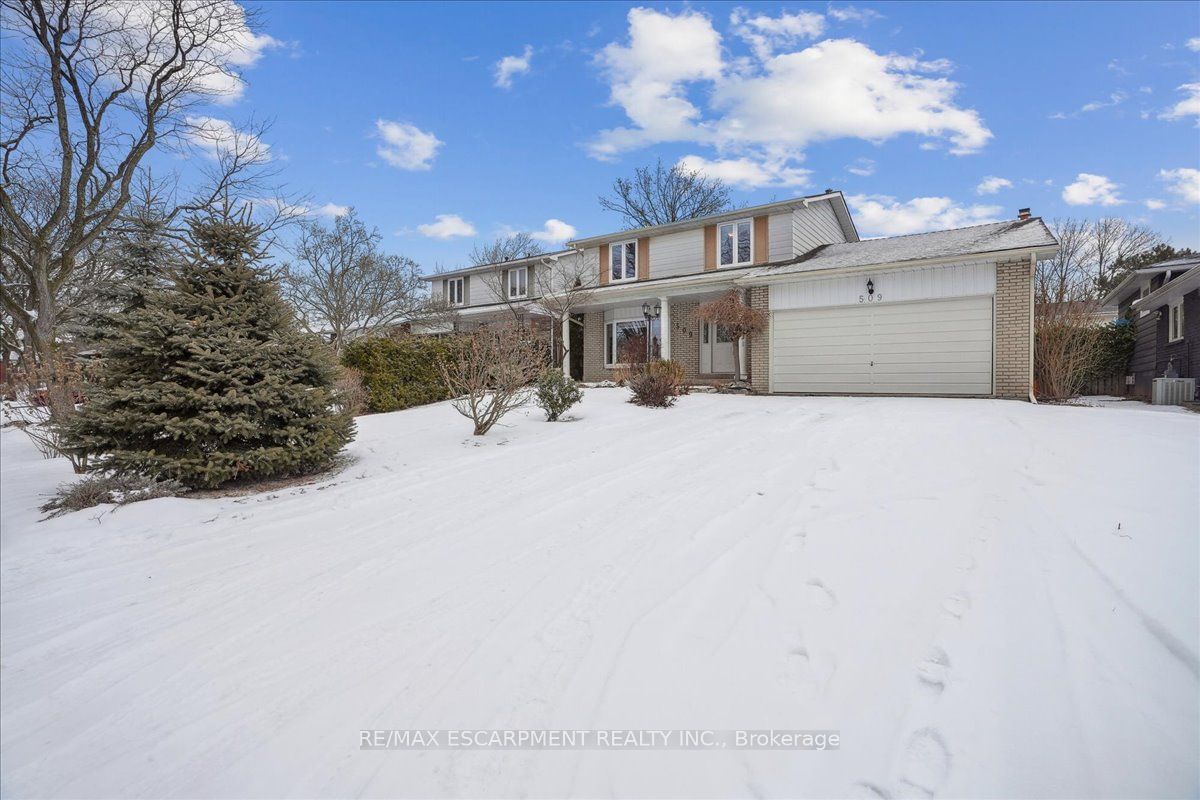 Detached House sold at 509 Seymour Drive, Oakville, 1020 - WO West, L6L 3K2 - MLS: W11968011