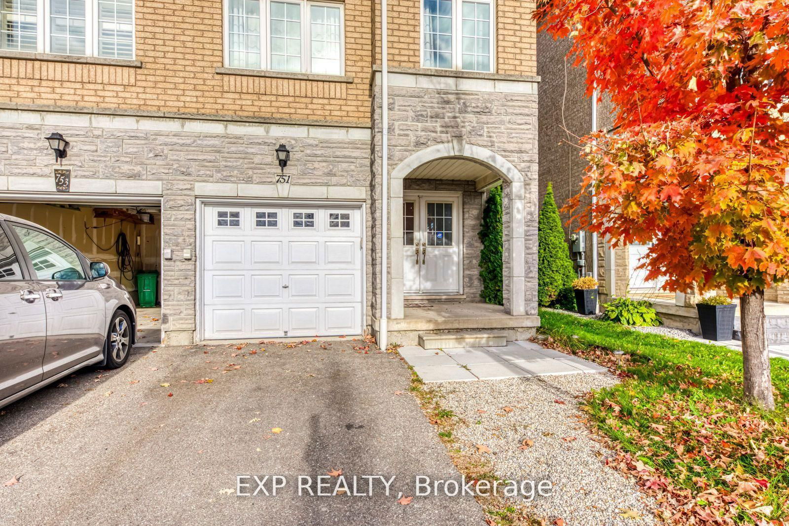 Townhouse for sale at 751 Candlestick Circle, Mississauga, Hurontario, L4Z 0B2 - MLS: W11968136