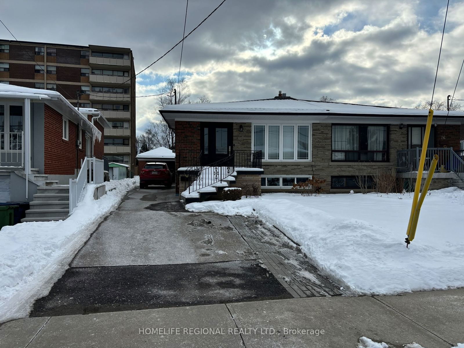 Semi-Detached House leased at Bsmnt #1-24 Goldcrest Boulevard, Toronto, Rustic, M6L 2X5 - MLS: W11968216