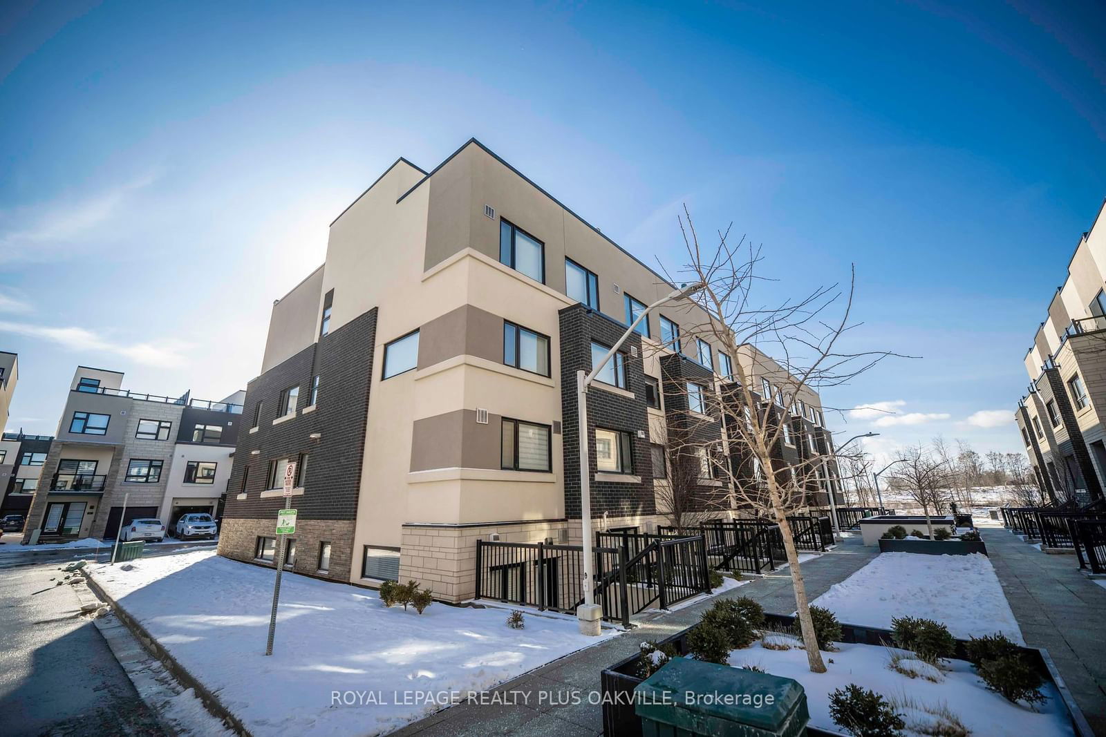 Townhouse for sale at 614-1129 Cooke Boulevard, Burlington, LaSalle, L7T 0C3 - MLS: W11968318