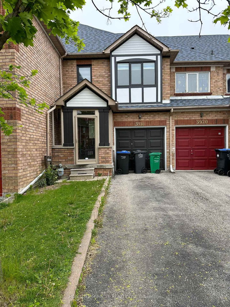 home for lease on 3918 Zenith Court