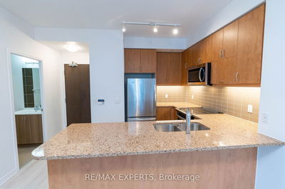Unit 303 — 39 Annie Craig Dr, Toronto - Mimico image-0-4