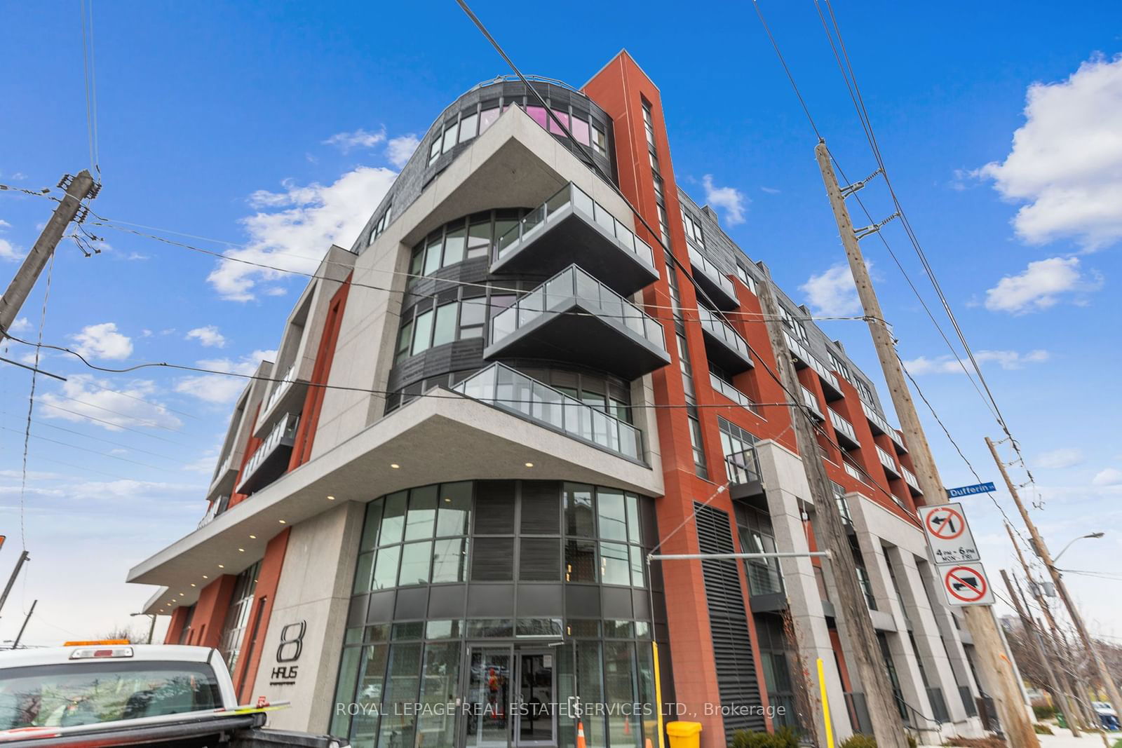 Condo for lease at 303-2433 Dufferin Street, Toronto, Briar Hill-Belgravia, M6E 3T3 - MLS: W11968403