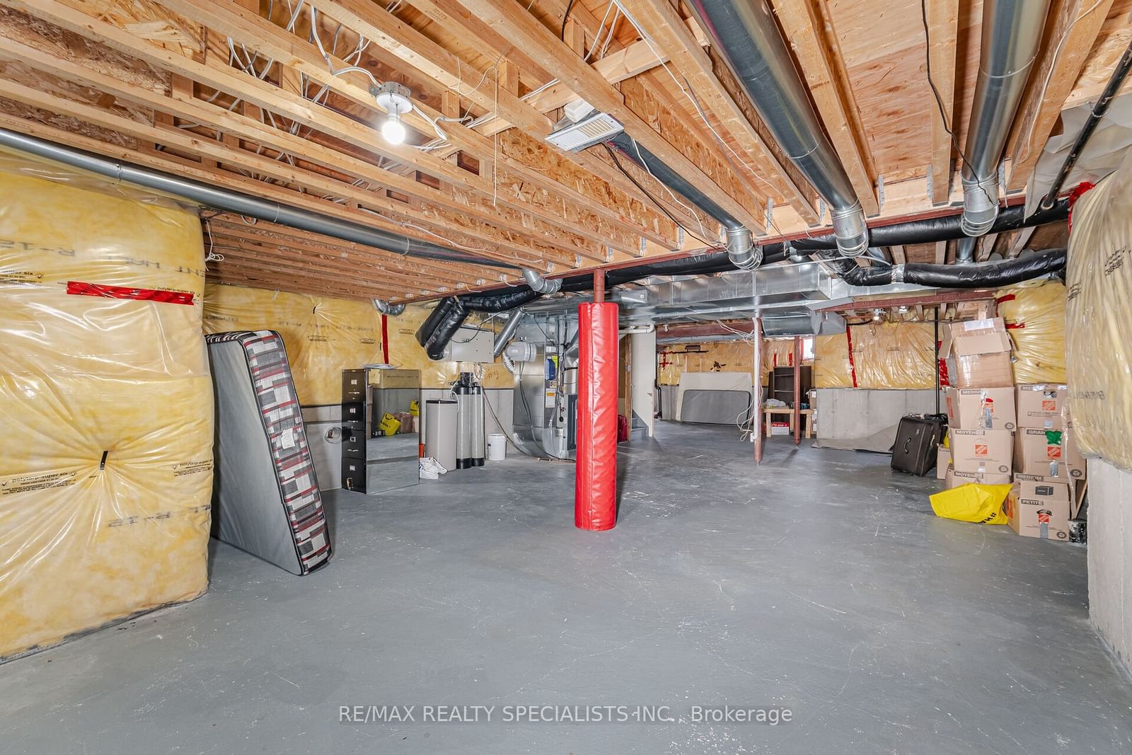 Listing Image 32