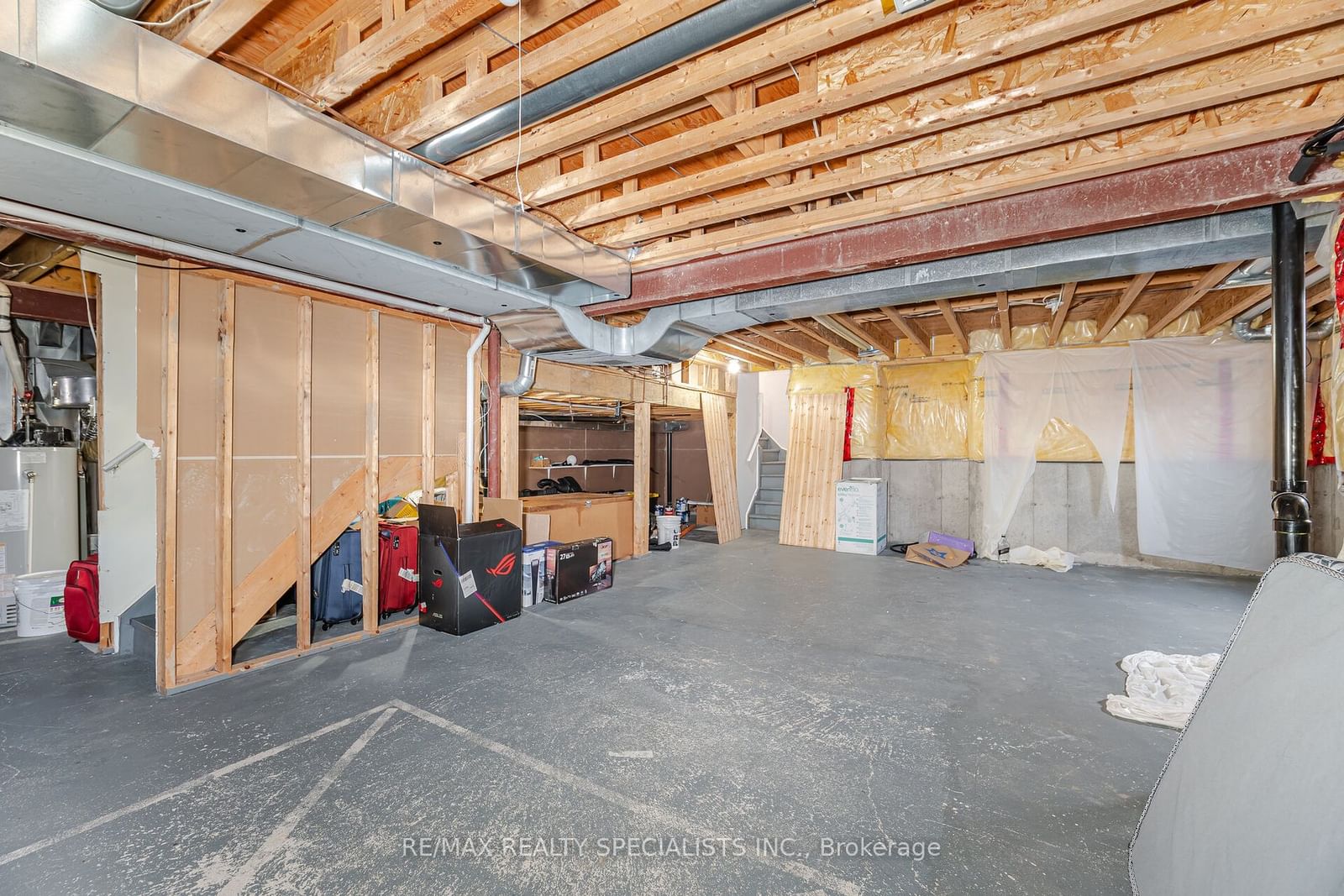 Listing Image 33