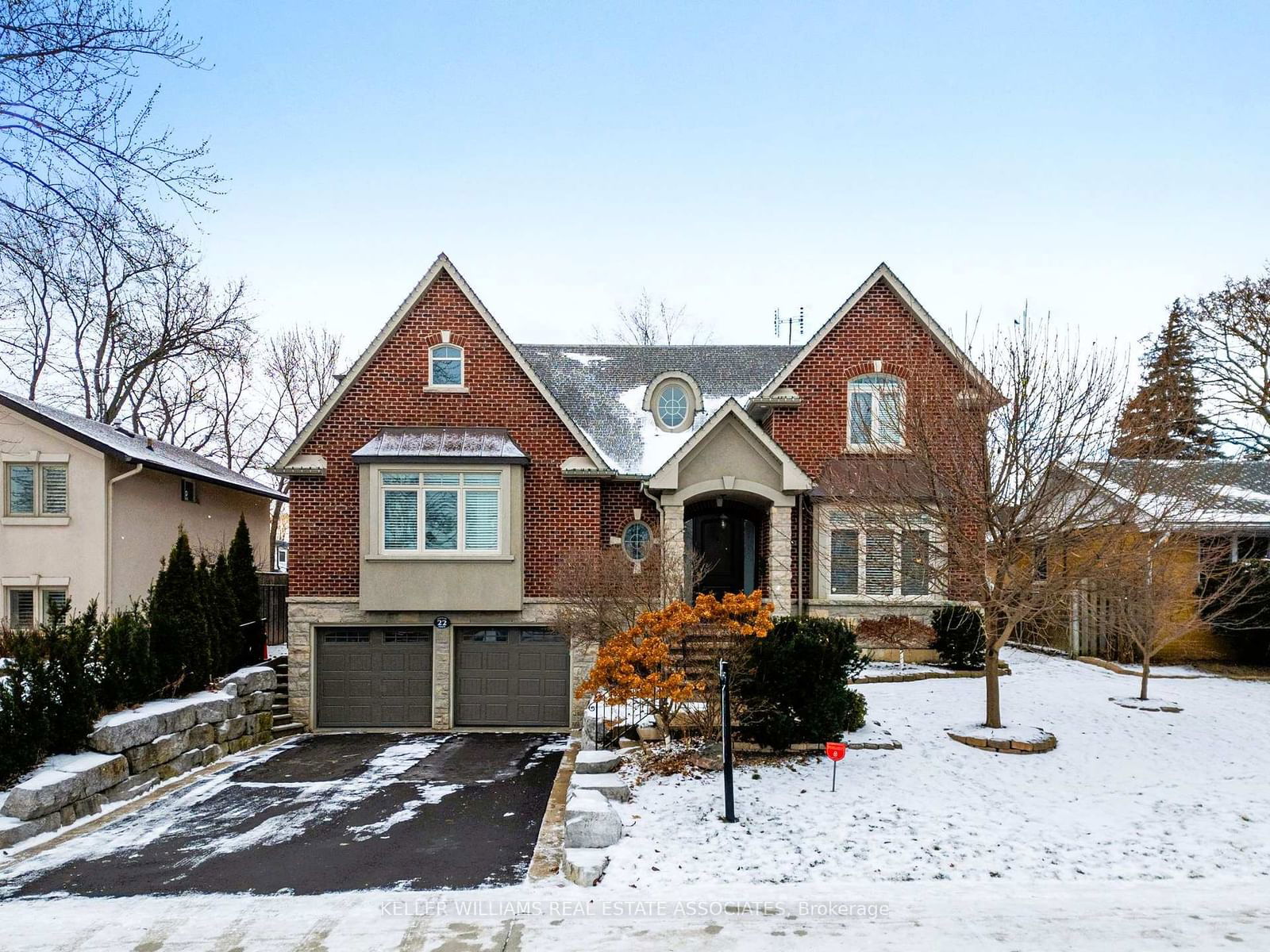 Detached House for sale at 22 Joymar Drive, Mississauga, Streetsville, L5M 1E9 - MLS: W11968494