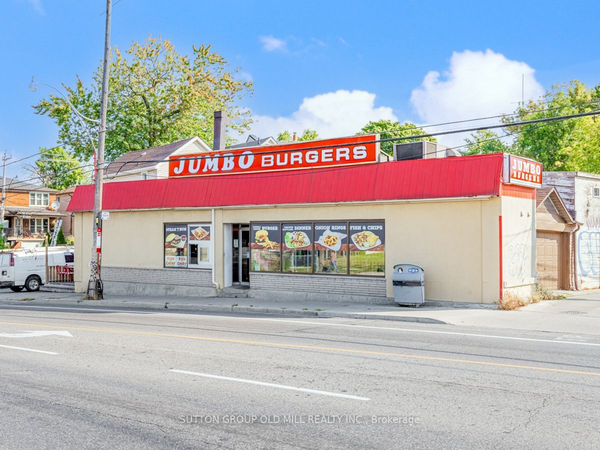 Sale Of Business for sale at 685 Runnymede Road, Toronto, Runnymede-Bloor West Village, M6P 1W6 - MLS: W11968532