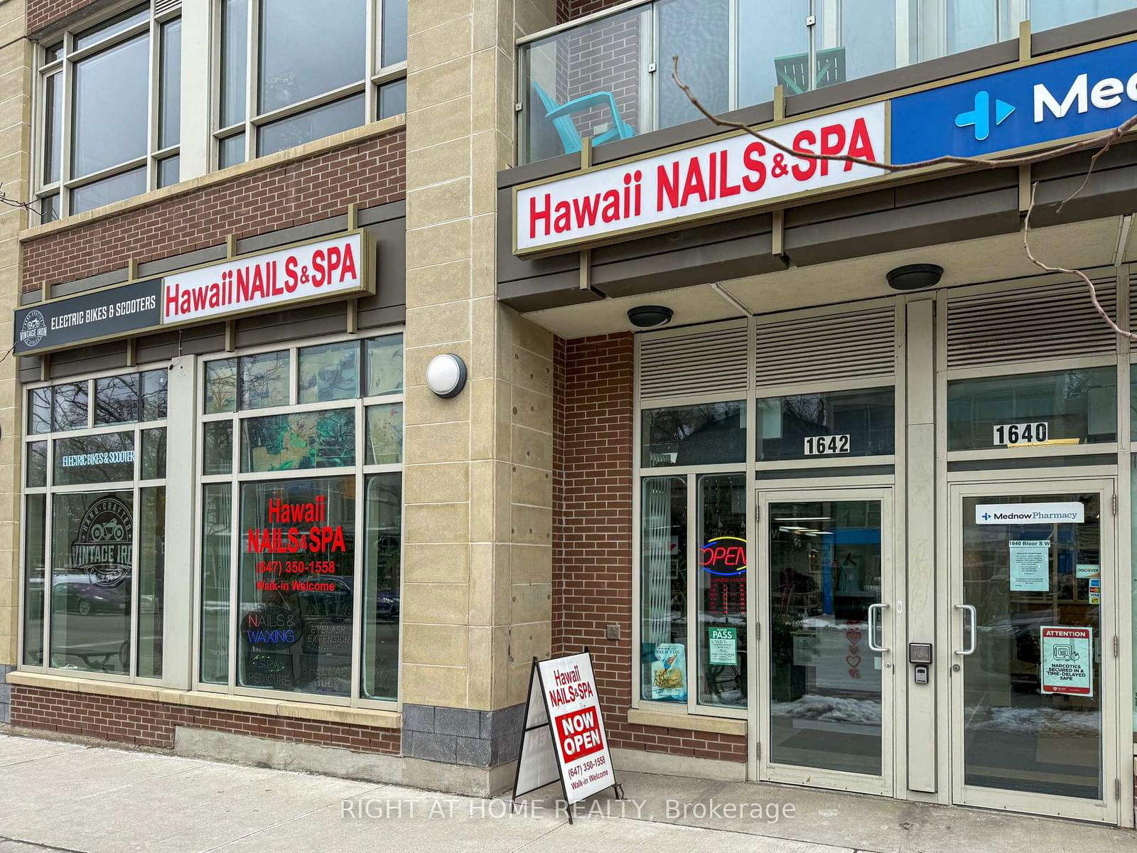 Sale Of Business for sale at 1642 Bloor Street, Toronto, High Park North, M6P 1A7 - MLS: W11968596