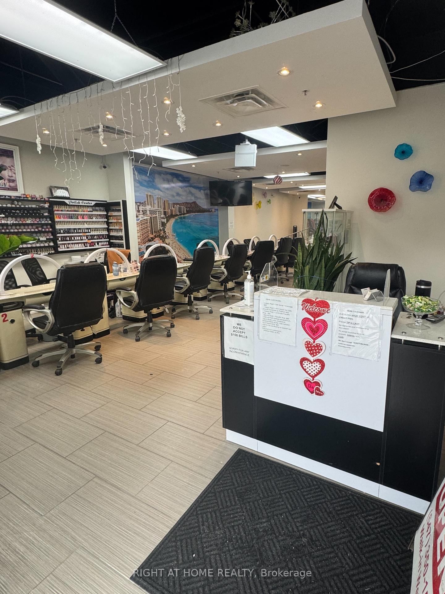 Sale Of Business for sale at 1642 Bloor Street, Toronto, High Park North, M6P 1A7 - MLS: W11968596