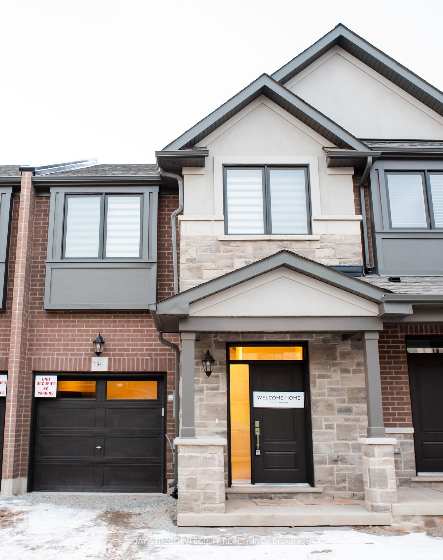 Townhouse for lease at 11-2184 Postmaster Drive, Oakville, 1022 - WT West Oak Trails, L6M 5T1 - MLS: W11968743