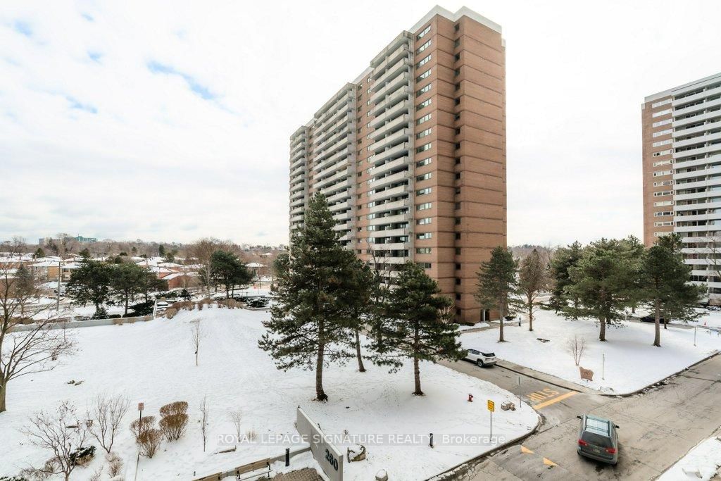 Building at 260 Scarlett Road, Toronto, Rockcliffe-Smythe