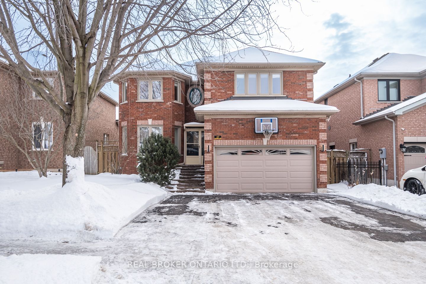 Detached House for sale at 36 Red Maple Lane, Oakville, RO River Oaks, L6H 6C4 - MLS: W11968854