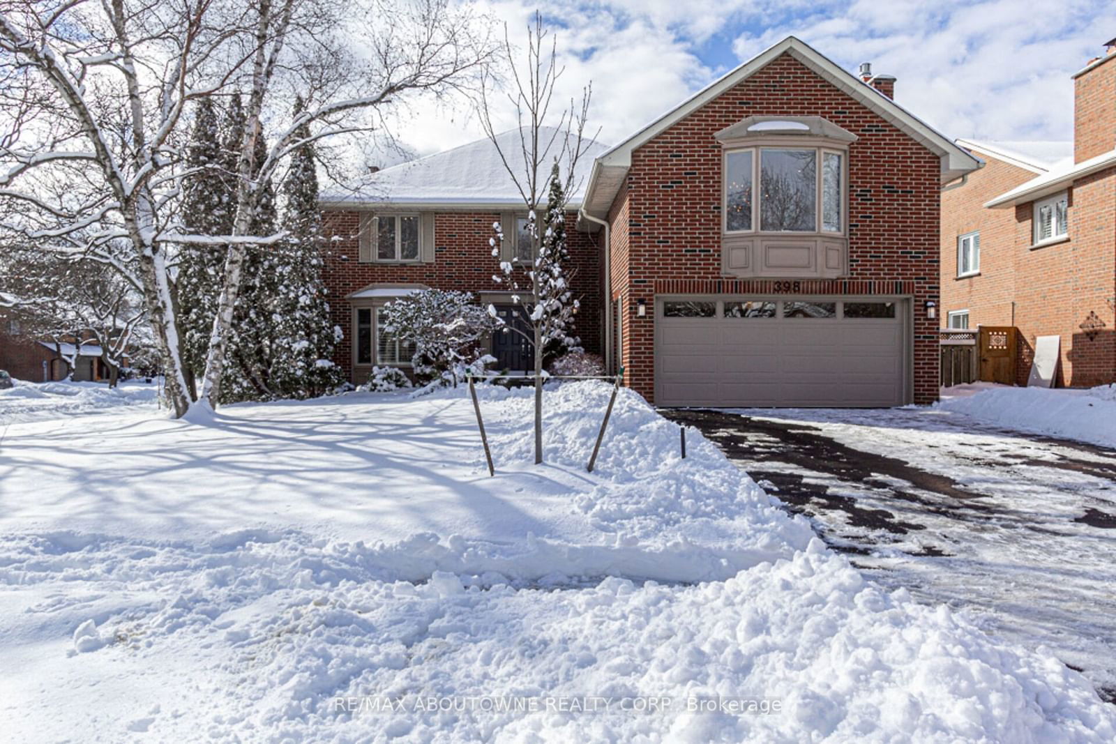 Detached House for sale at 398 Barclay Crescent, Oakville, Eastlake, L6J 6H9 - MLS: W11968880