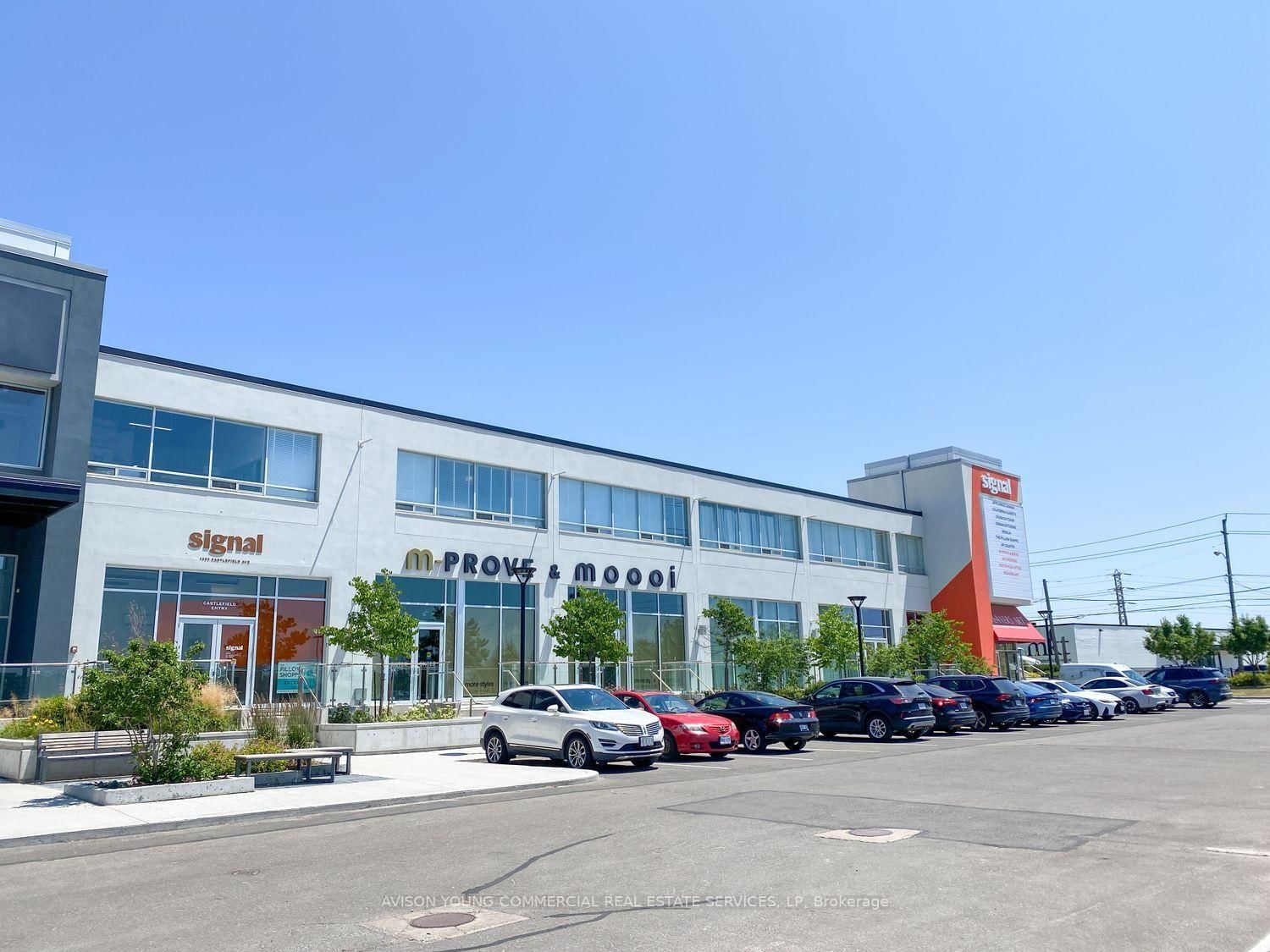 1400 Castlefield Avenue, Unit 101 - Photo 2