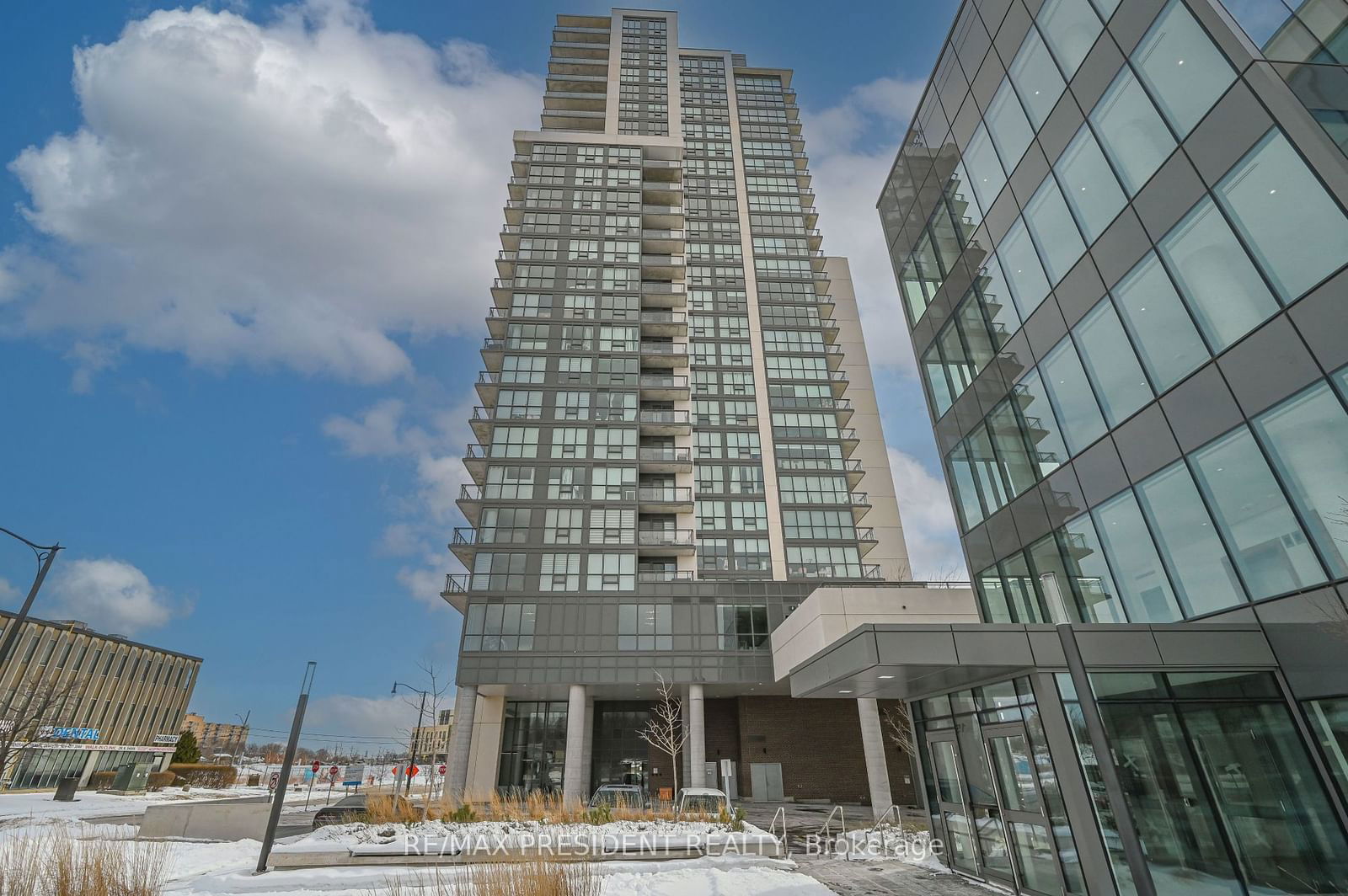 Condo for sale at 902-15 Lynch Street, Brampton, Downtown Brampton, L6W 2Z8 - MLS: W11969275