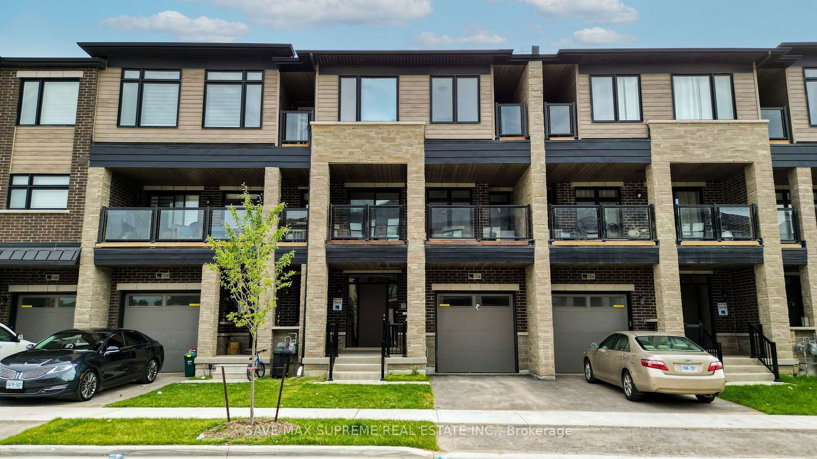 Townhouse for sale at 1556 Hilson Heights, Milton, 1023 - BE Beaty, L9E 1V5 - MLS: W11969535