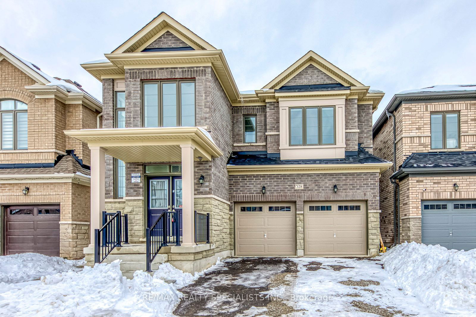 Detached House for sale at 328 Valleyway Drive, Brampton, Credit Valley, L6X 0N9 - MLS: W11969539