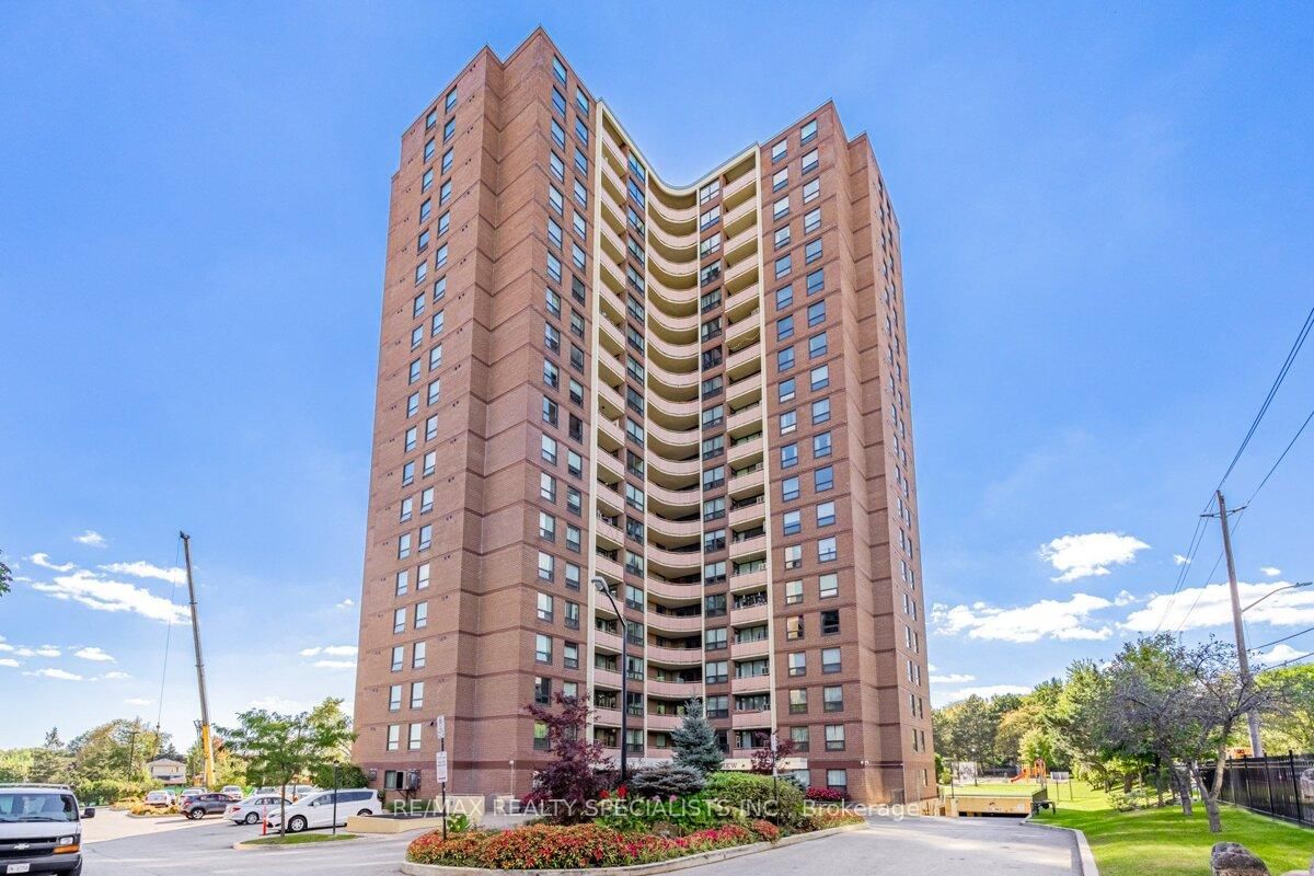 Condo sold at 602-61 Richview Road, Toronto, Humber Heights, M9A 4M8 - MLS: W11969707