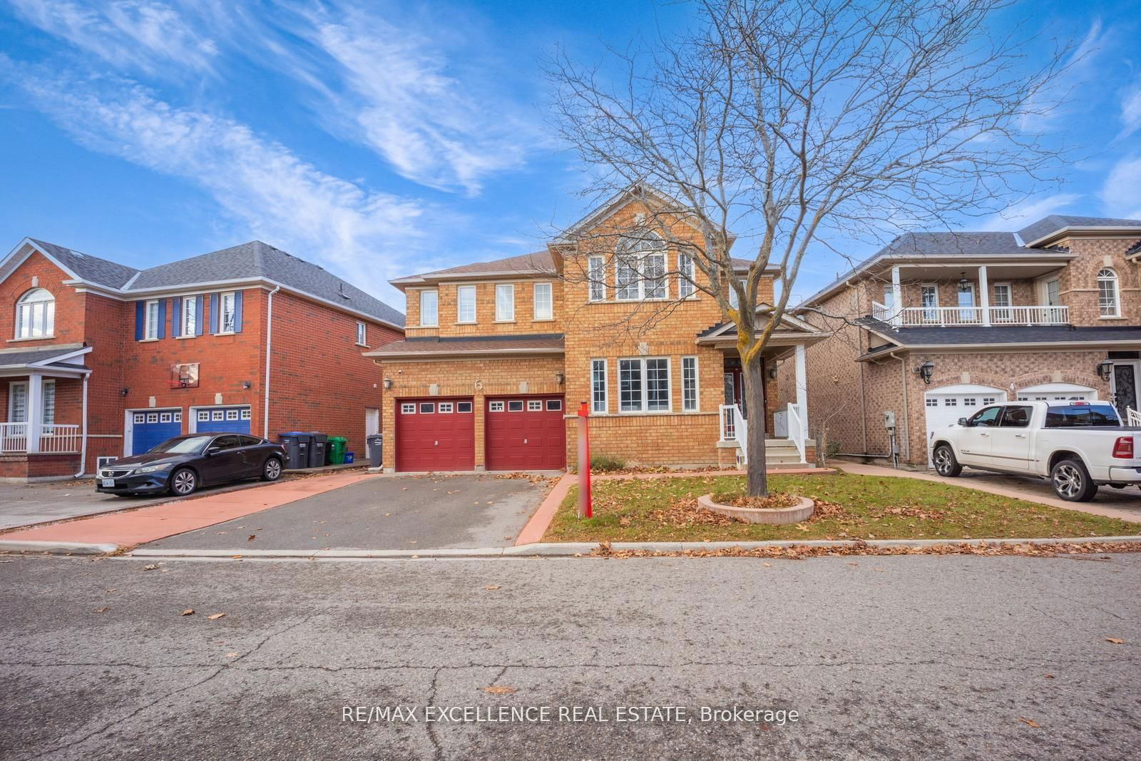 Detached House for sale at 6 Nina Place, Brampton, Fletcher's Meadow, L7A 2E4 - MLS: W11970045