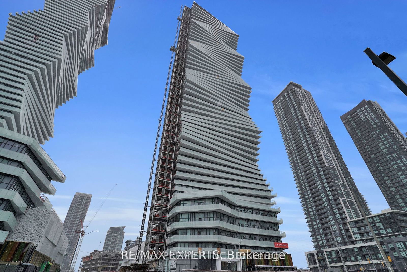 Condo for lease at 225-3900 Confederation Pkwy, Mississauga, City Centre, L5B 0K7 - MLS: W11970046