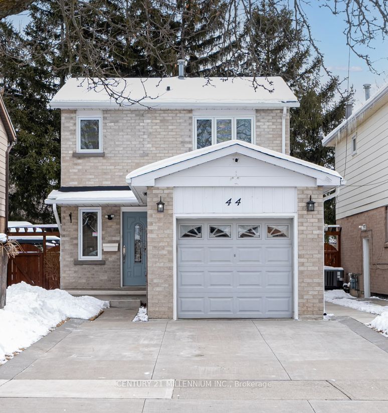 Detached House sold at 44 Talbot Street, Brampton, Downtown Brampton, L6X 2P5 - MLS: W11970119