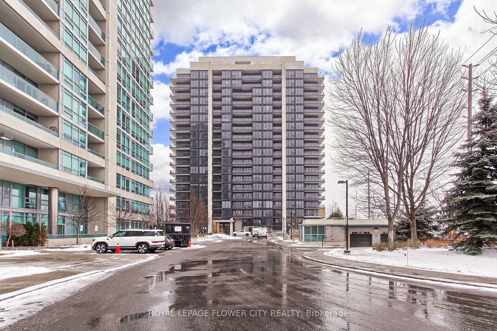 Condo leased at 1201-1035 Southdown Road, Mississauga, Clarkson, L5J 0A2 - MLS: W11970224