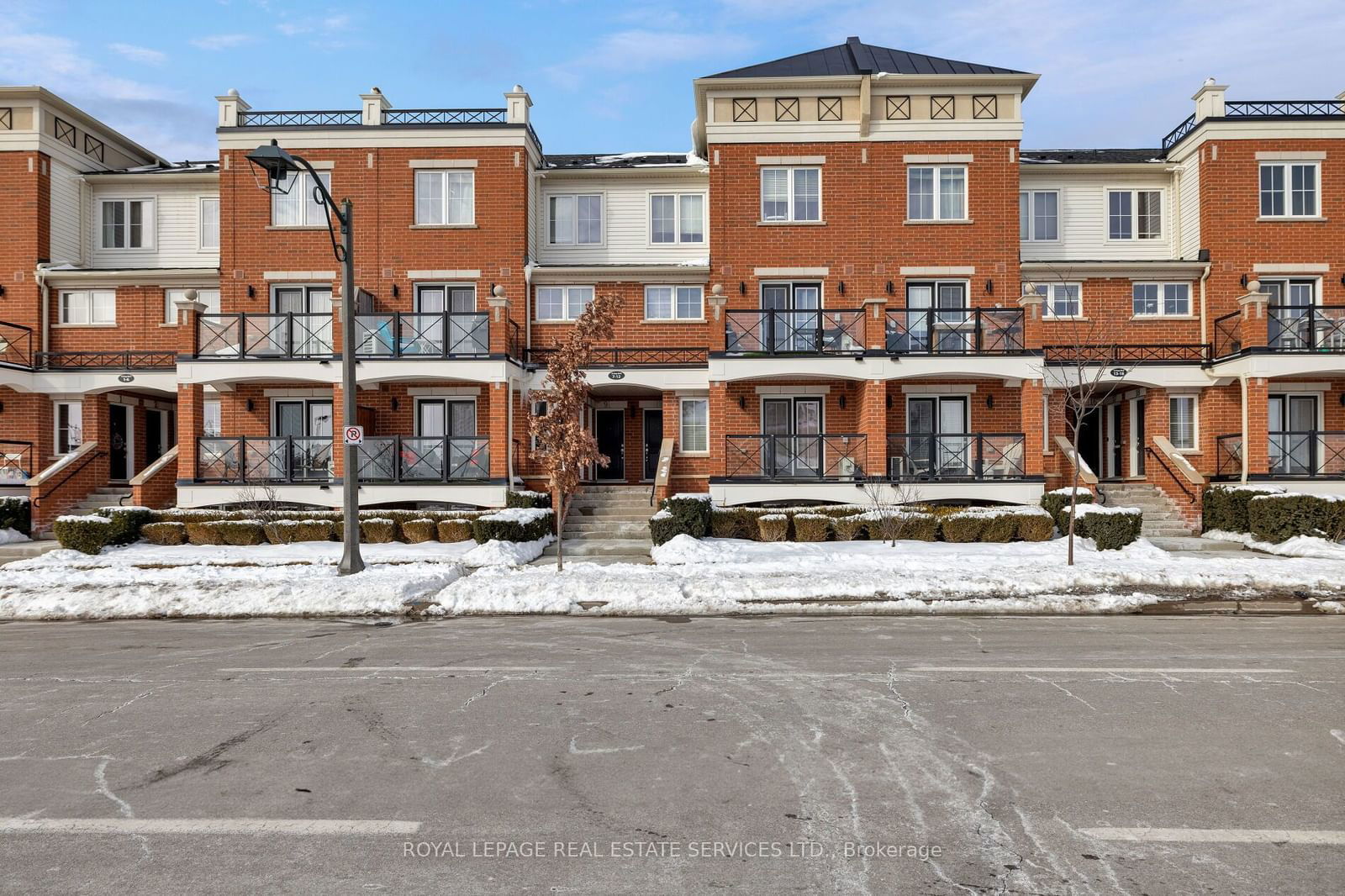 Townhouse for sale at 10-15 Hays Boulevard, Oakville, River Oaks, L6H 0H8 - MLS: W11970418