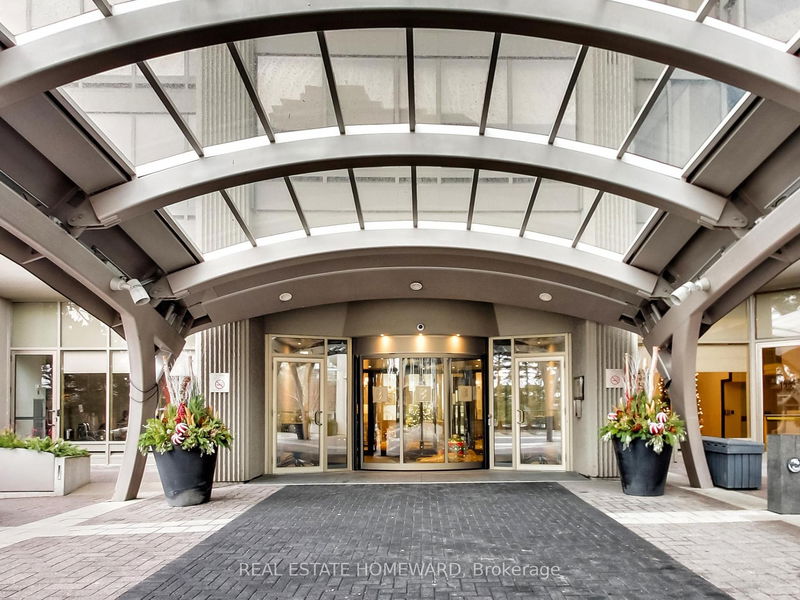 home for sale on 1803-2045 Lake Shore Boulevard W