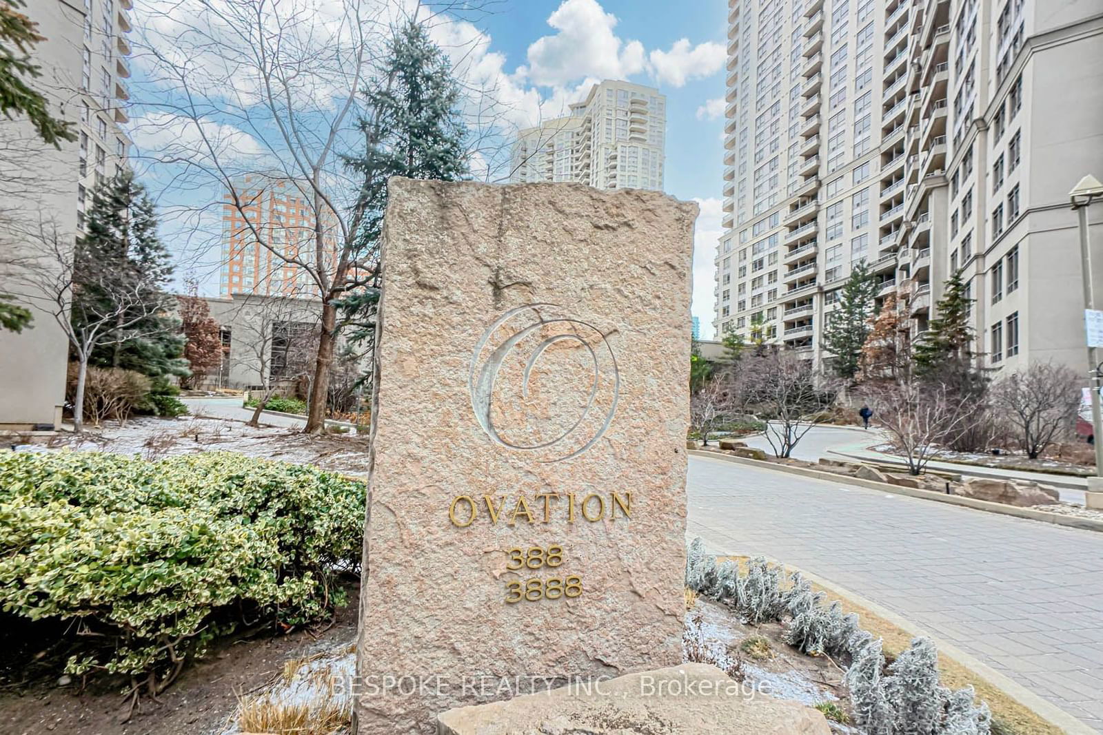 Condo for sale at 123-3888 Duke Of York Boulevard, Mississauga, City Centre, L5B 4P5 - MLS: W11970678