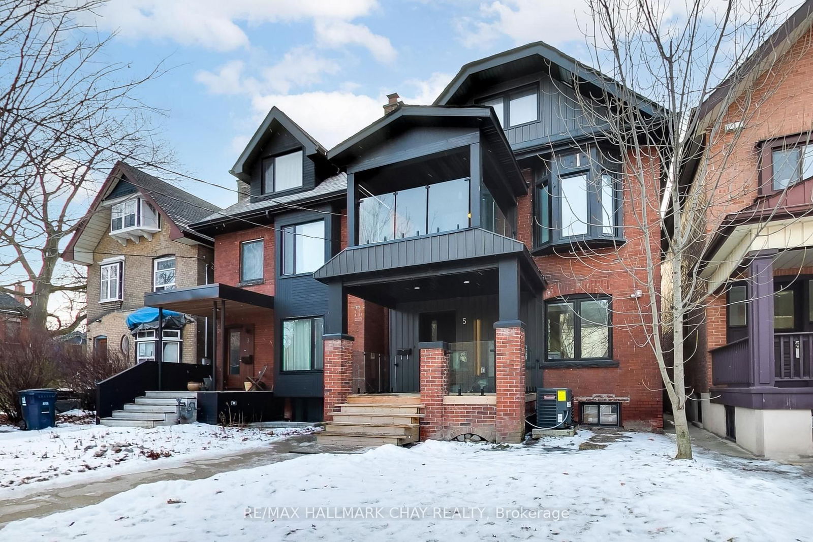 Detached House for sale at 5 Harvard Avenue, Toronto, Roncesvalles, M6R 1C5 - MLS: W11970804