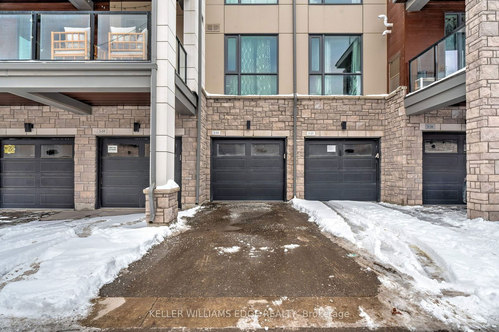 Townhouse for sale at 311-2375 Bronte Road, Oakville, West Oak Trails, L6M 1P5 - MLS: W11970866