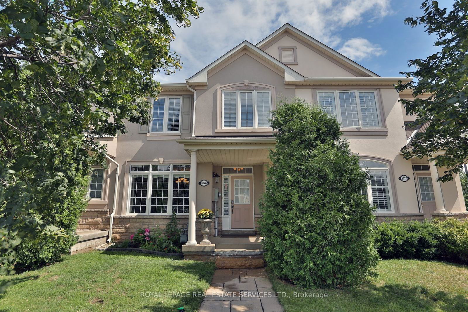 Townhouse for lease at 3026 Richview Boulevard, Oakville, 1000 - BC Bronte Creek, L6M 5C8 - MLS: W11970901