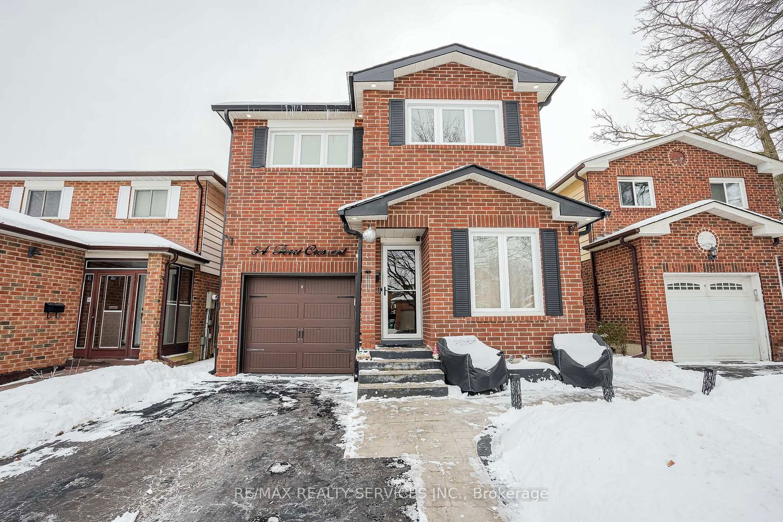 Detached House for sale at 54 Ferri Crescent, Brampton, Heart Lake West, L6Z 1R9 - MLS: W11970940