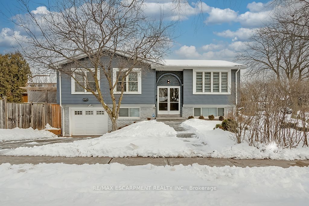 Detached House for sale at 693 Inverary Road, Burlington, Shoreacres, L7L 2M1 - MLS: W11970982