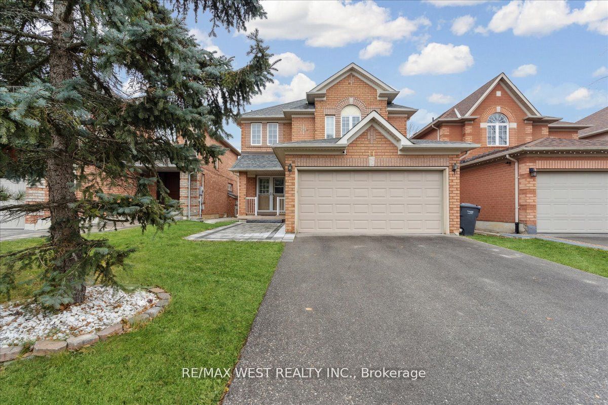 Detached House for sale at 11 Sheardown Trail, Caledon, Bolton East, L7E 1Y5 - MLS: W11971140