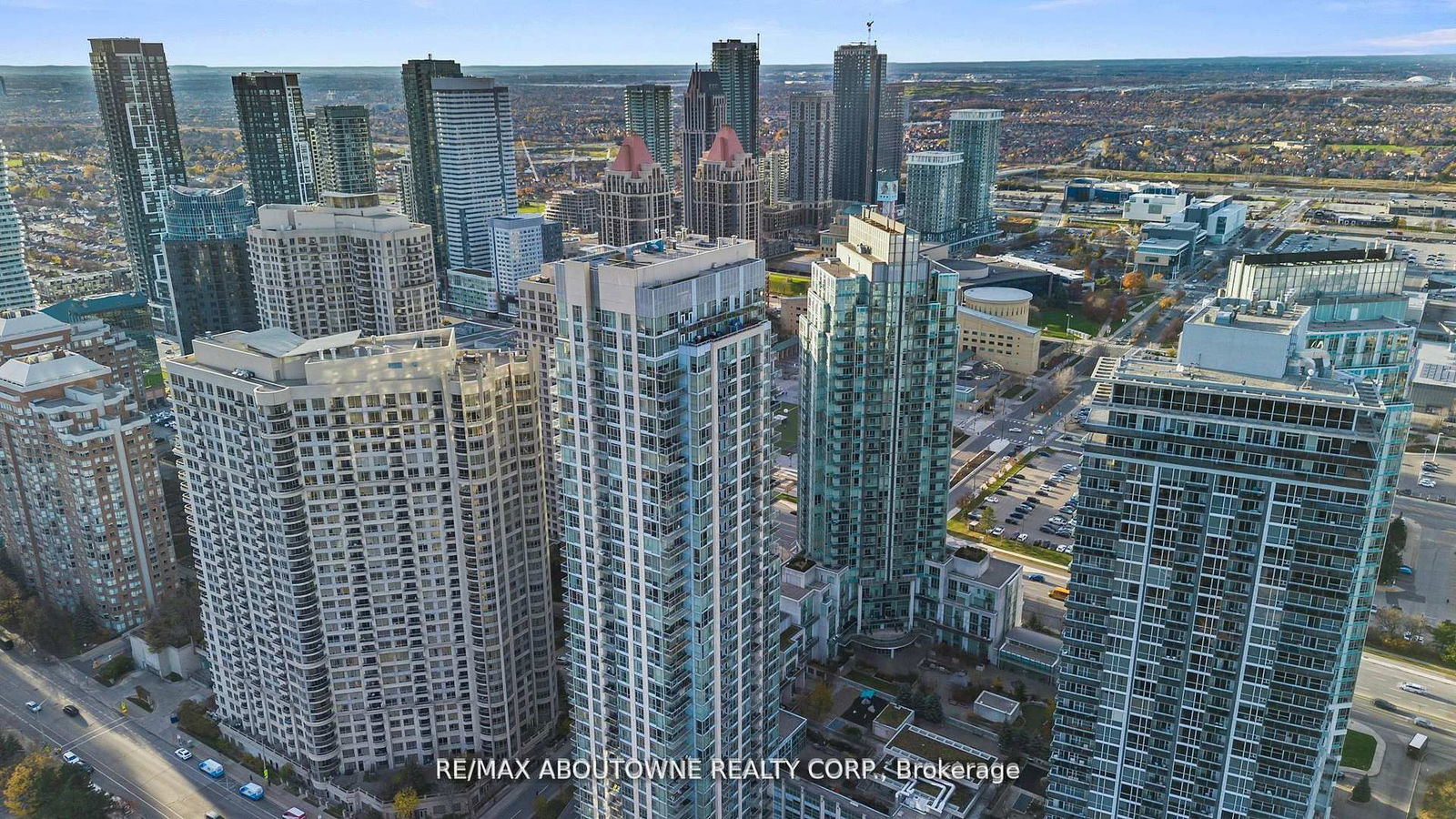 Condo sold at 2503-225 Webb Drive, Mississauga, City Centre, L5B 4P2 - MLS: W11971149