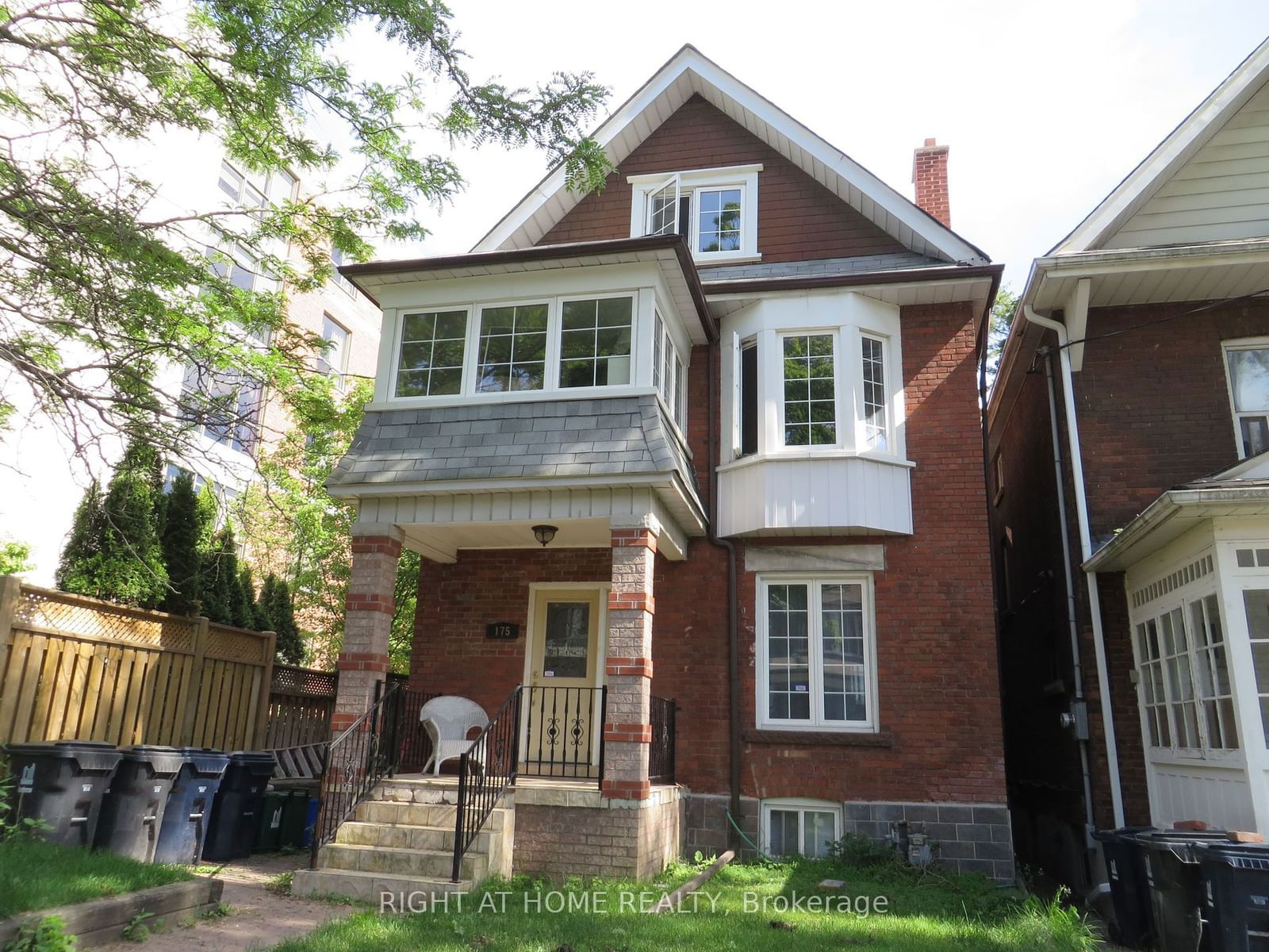 Semi-Detached House for lease at Main-175 Marion Street, Toronto, High Park-Swansea, M6R 1E9 - MLS: W11971297