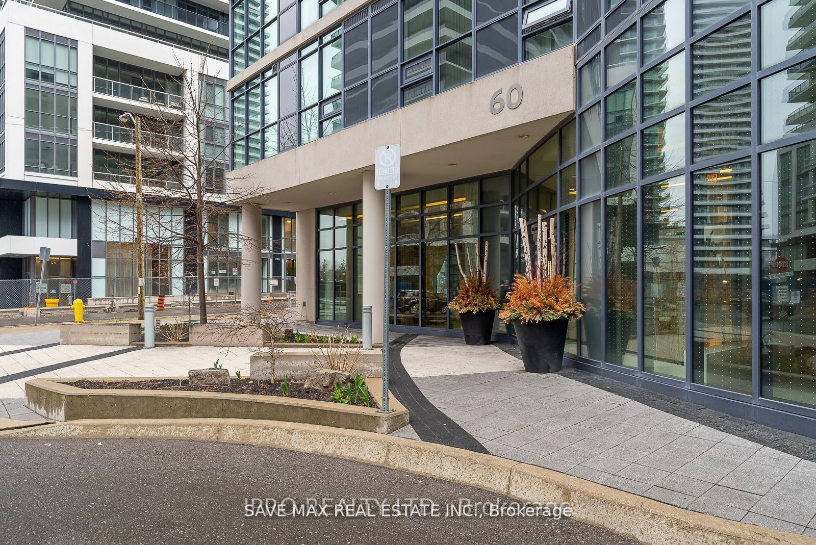 Condo for lease at 808-60 Annie Craig Drive, Toronto, Mimico, M8V 0C5 - MLS: W11971419